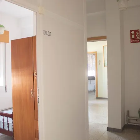 Santa Olaia אכסניה *